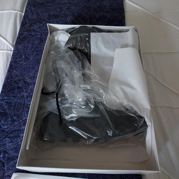 NIB La Canadienne Fiona combat boot, black/brown/grey, size 38 - Picture 10 of 10